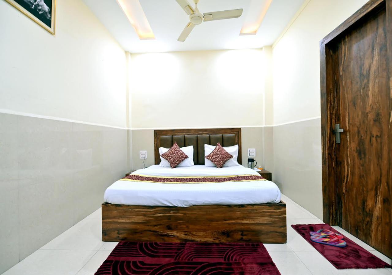 Royal Inn Jammu Εξωτερικό φωτογραφία